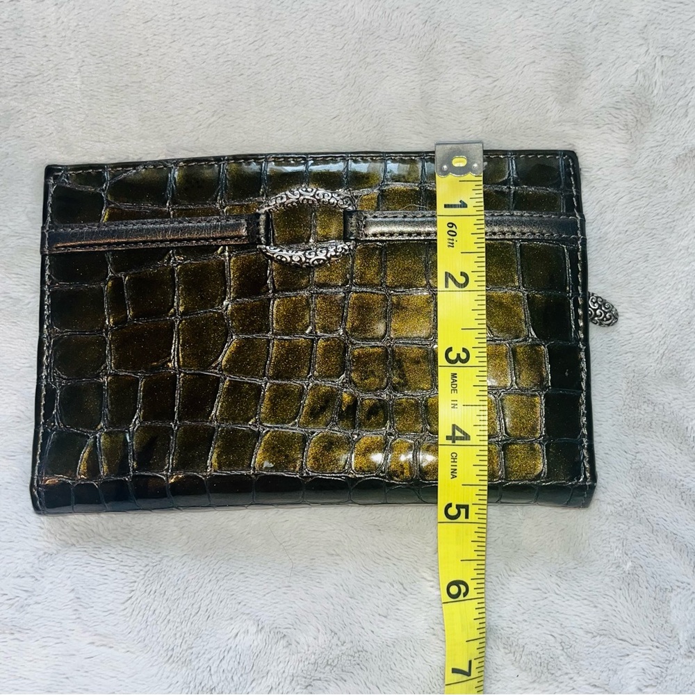 Brighton Jetson Folio Green Croc Embossed Wallet - Picture 8 of 9